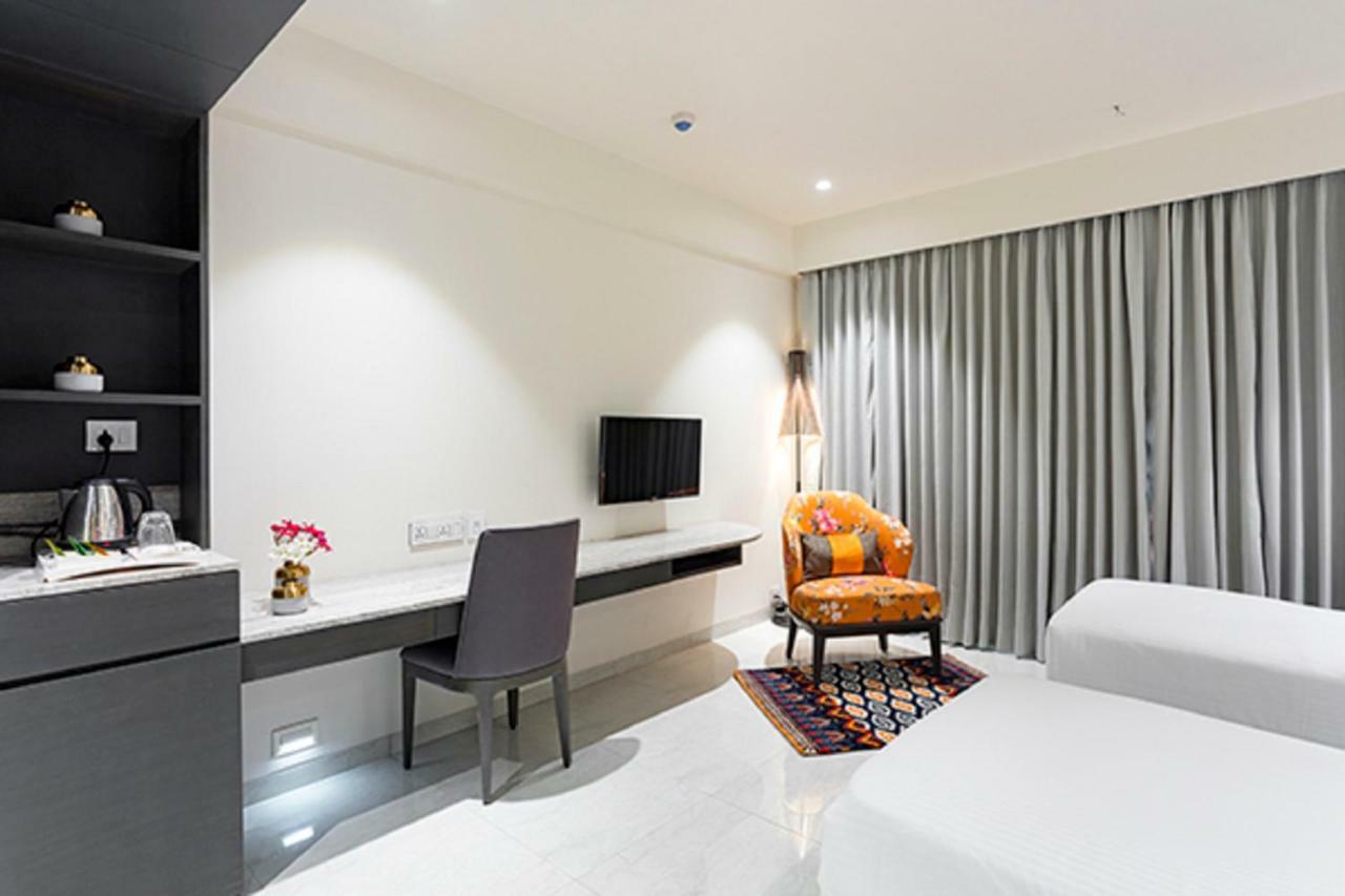 Binori A Boutique Hotel Ahmedabad Ngoại thất bức ảnh